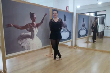 Lidia escuela de danza